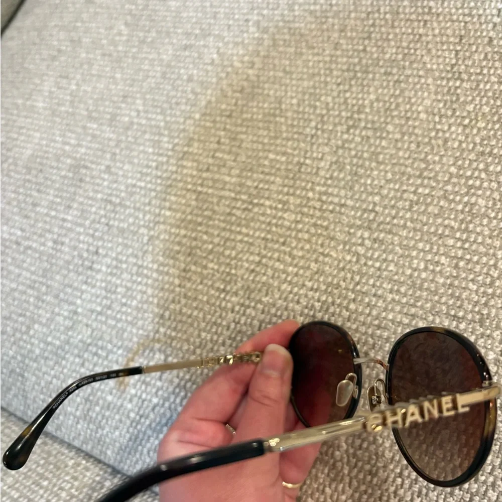 CHANEL Brown and Gold Tortoise Round Sunglasses - Picture 8 of 15